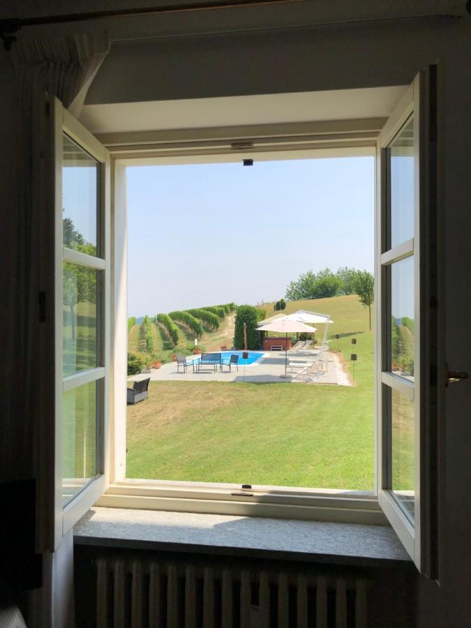 Agriturismo La Casa In Collina Canelli Eksteriør billede